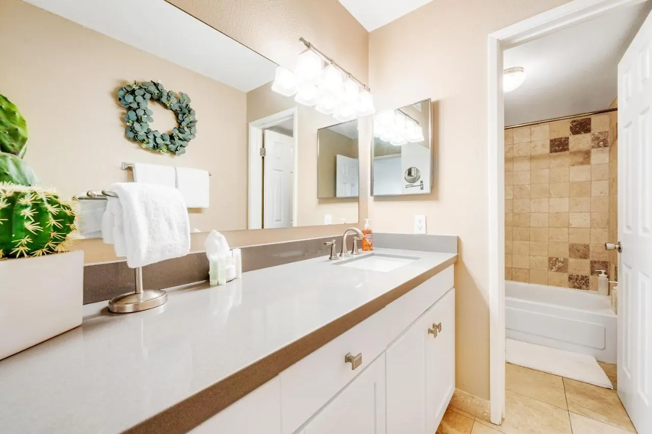 Maya Condos 337B Scottsdale 0*,